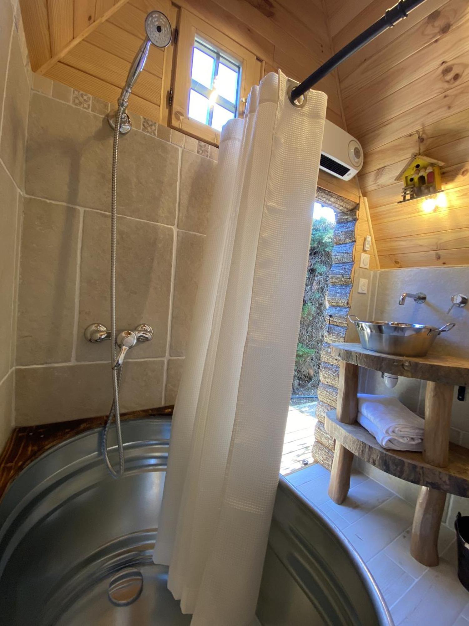 Villelongue-dels-Monts Mas Del Flor B&B 객실 사진